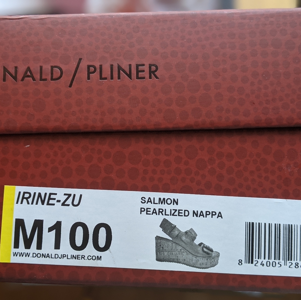 Shoes - Picture 2 of 4
